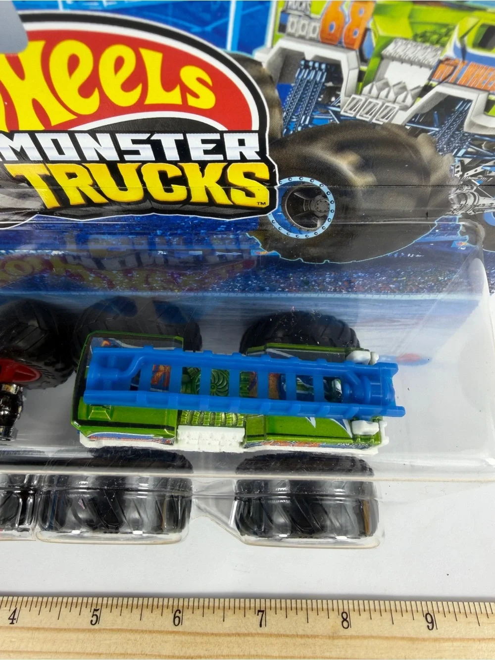 Hot Wheels Monster Trucks Demolition Doubles Fire Rescue & HW 5 Alarm